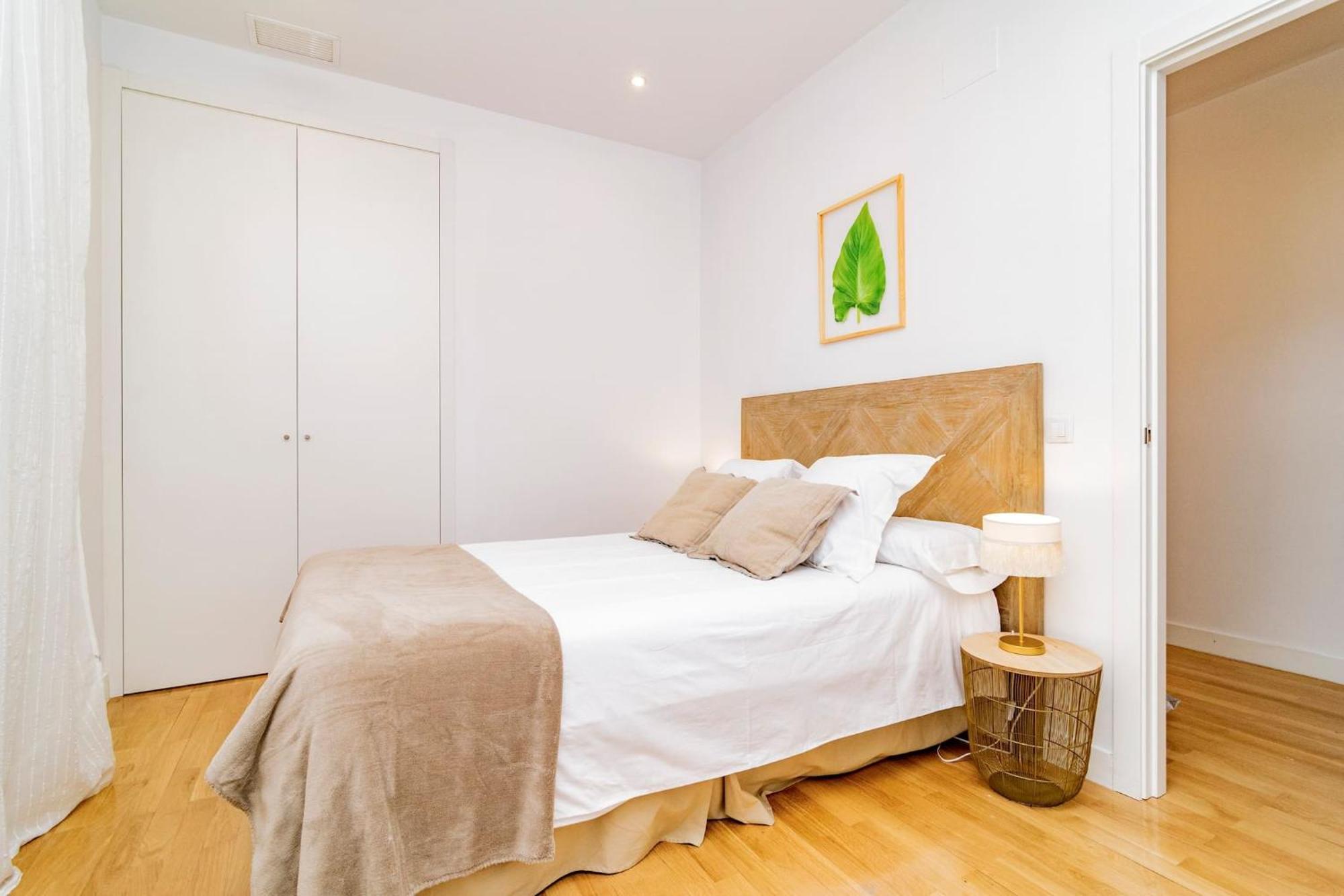 Juan Bravo Suites Madrid Esterno foto