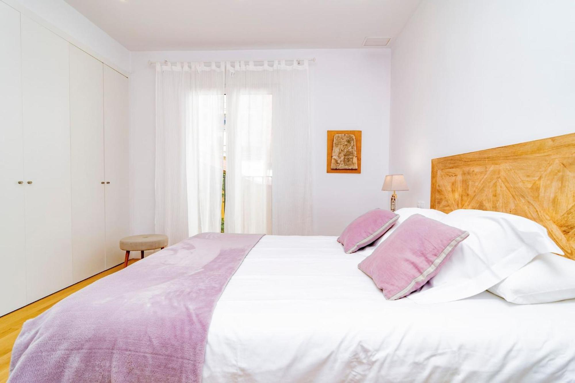 Juan Bravo Suites Madrid Esterno foto