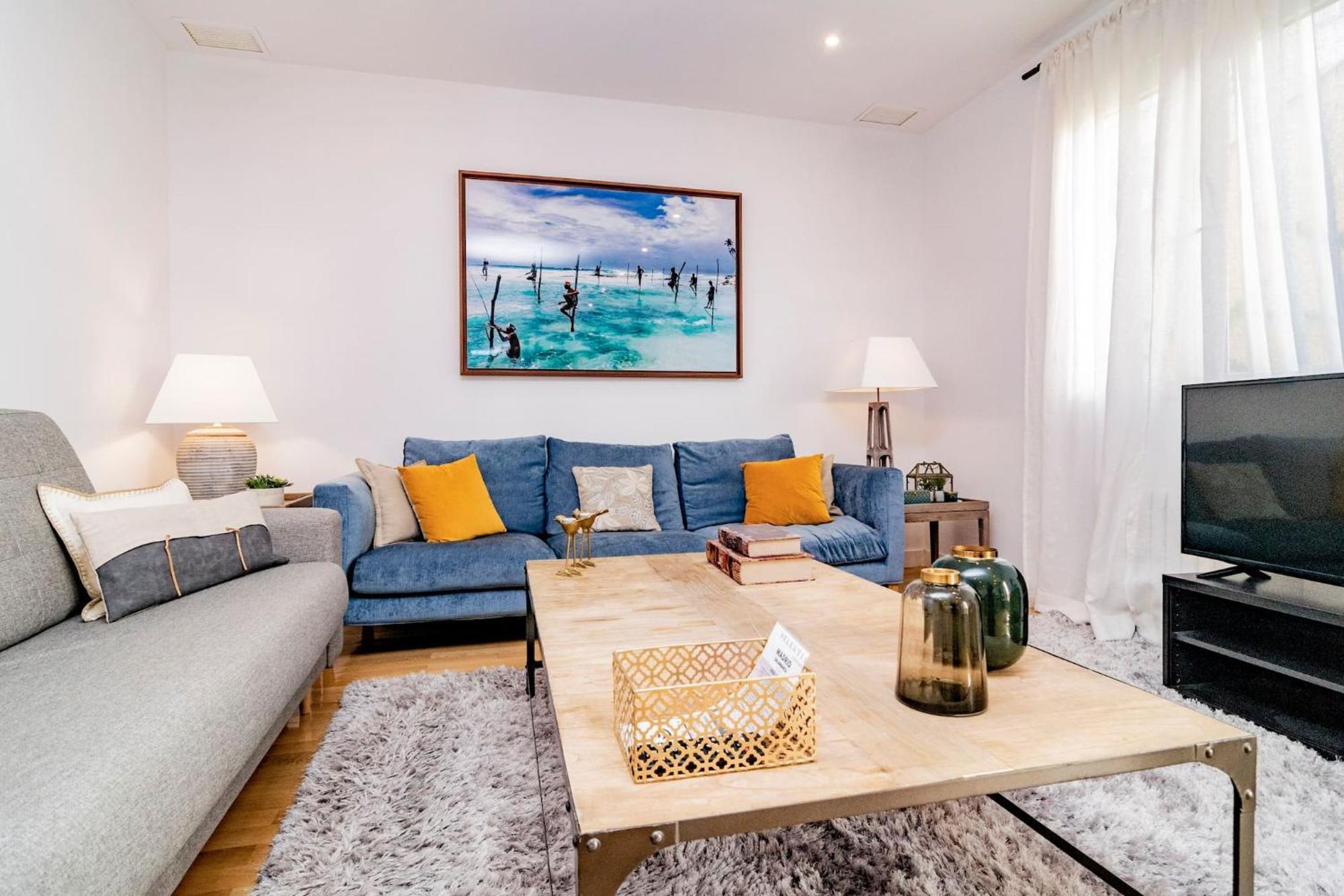Juan Bravo Suites Madrid Esterno foto